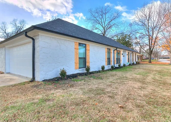 Where 'once Upon A Time' Meets 'happily Ever After' Holiday home Tulsa